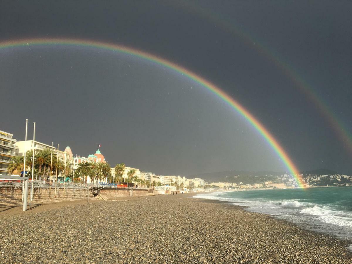 Carre D'Or Very Nice Appart Near The Beach ภายนอก รูปภาพ